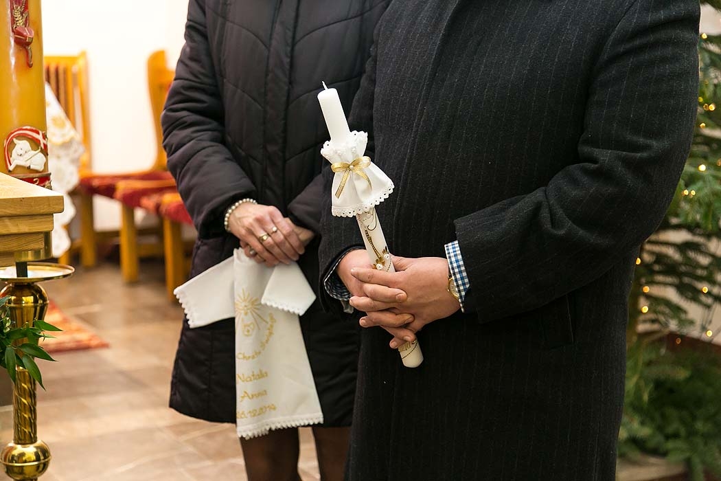 fotograf Koszalin,zdjęcia chrzest, chrzest w kościele,chrzciny