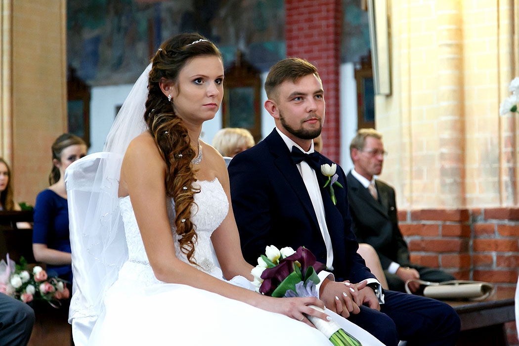 ślub, ceremonia zaślubin, fotograf Koszalin, FOTO i FILM HD, dobry fotograf, fotografia ślubna, fotograf Kołobrzeg, fotograf Szczecinek, fotograf na ślub, fotografowanie na ślubie, ceremonia w kościele