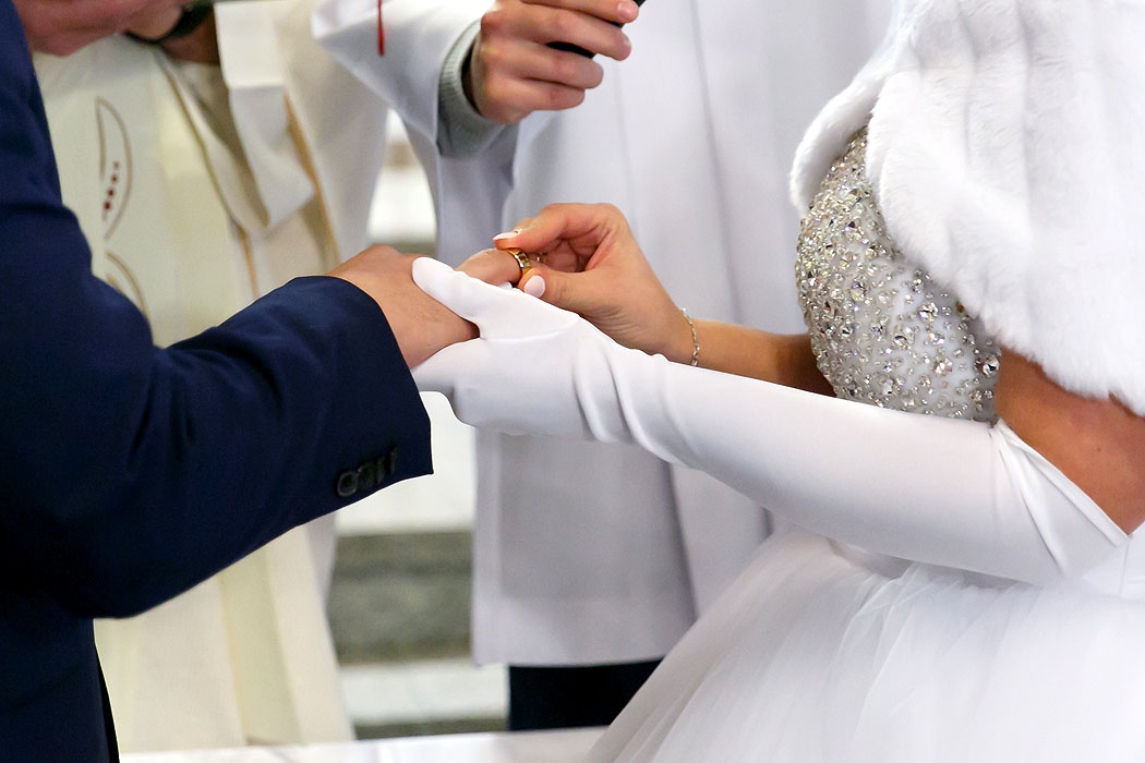 ślub, ceremonia zaślubin, fotograf Koszalin, FOTO i FILM HD, dobry fotograf, fotografia ślubna, fotograf Kołobrzeg, fotograf Szczecinek, fotograf na ślub, fotografowanie na ślubie, ceremonia w kościele