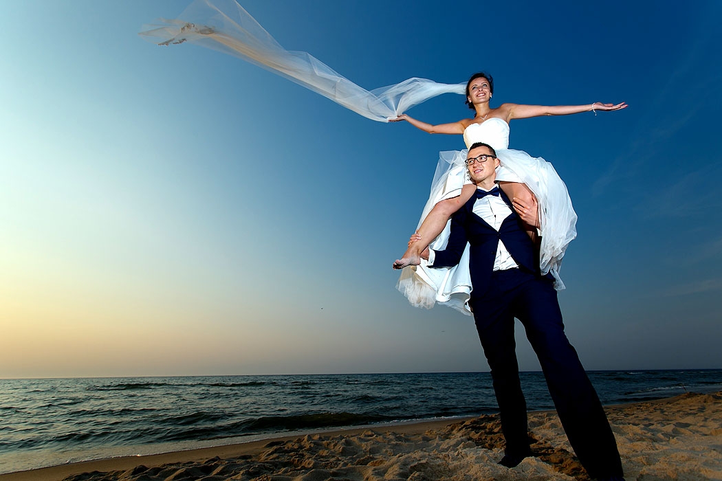 fotograf Koszalin, fotografia ślubna, sesje ślubne, fotograf ślub, sesja ślubna morze, fotograf wesele, fotoreportaż ślub,