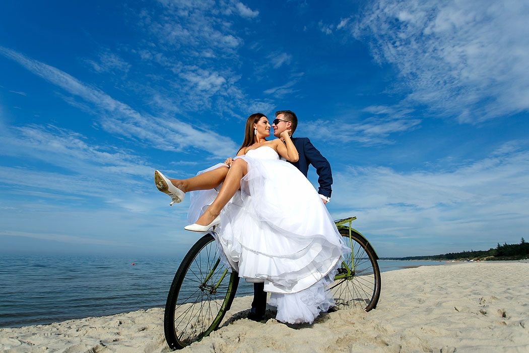 fotograf Koszalin, fotografia ślubna, sesje ślubne, fotograf ślub, sesja ślubna morze, fotograf wesele, fotoreportaż ślub,