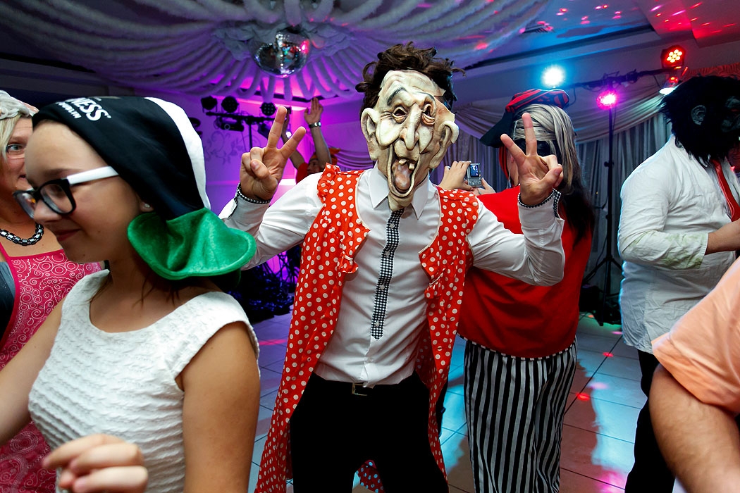 wesele, dobry fotograf na wesele, fotograf Koszalin, Kołobrzeg, Świdwin, Szczecinek, fotografia wesele, impreza weselna, sala weselna, przyjęcie weselne, profesjonalny fotograf wesele, dobre zdjęcia, zawodowiec, fotografia wesele Koszalin,