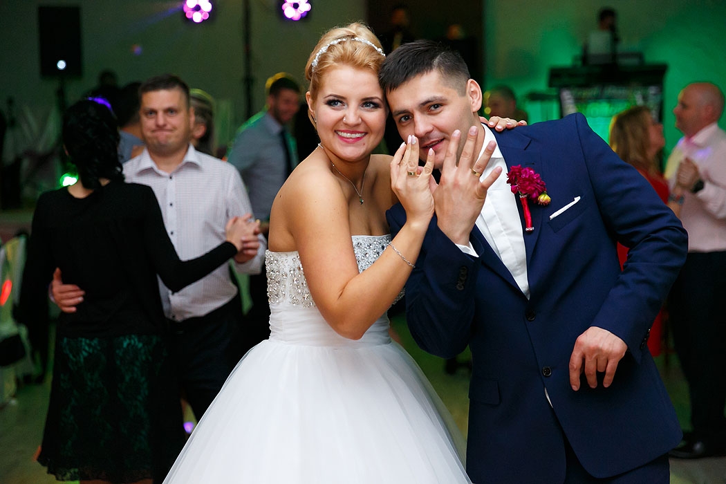 wesele, dobry fotograf na wesele, fotograf Koszalin, Kołobrzeg, Świdwin, Szczecinek, fotografia wesele, impreza weselna, sala weselna, przyjęcie weselne, profesjonalny fotograf wesele, dobre zdjęcia, zawodowiec, fotografia wesele Koszalin,