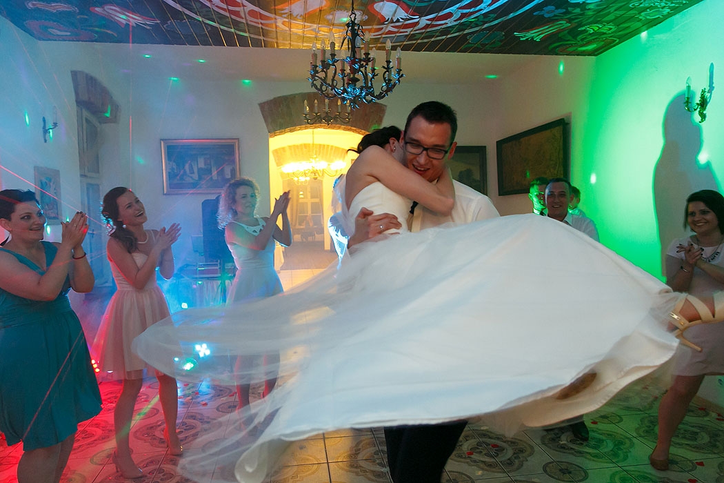 wesele, dobry fotograf na wesele, fotograf Koszalin, Kołobrzeg, Świdwin, Szczecinek, fotografia wesele, impreza weselna, sala weselna, przyjęcie weselne, profesjonalny fotograf wesele, dobre zdjęcia, zawodowiec, fotografia wesele Koszalin,