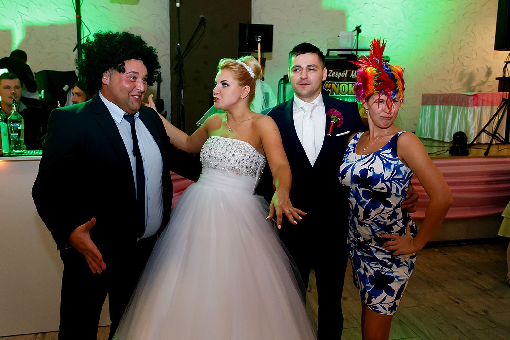 wesele, dobry fotograf na wesele, fotograf Koszalin, Kołobrzeg, Świdwin, Szczecinek, fotografia wesele, impreza weselna, sala weselna, przyjęcie weselne, profesjonalny fotograf wesele, dobre zdjęcia, zawodowiec, fotografia wesele Koszalin,