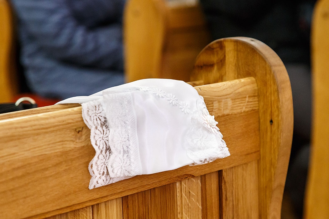 fotograf Koszalin,zdjęcia chrzest, chrzest w kościele,chrzciny