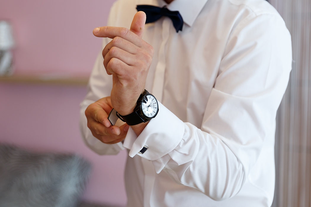 fotograf Kołobrzeg, fotografia ślubna, zdjęcia ślubne, zdjęcia z przygotowań, przygotowania do ślubu, makijaż ślubny