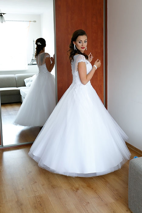 fotograf Kołobrzeg, fotografia ślubna, zdjęcia ślubne, zdjęcia z przygotowań, przygotowania do ślubu, makijaż ślubny