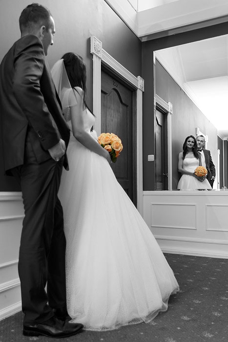 sesja pozowana ślubna, fotografia ślubna, sesje ślubne, fotograf ślub, sesja ślubna morze, fotograf wesele, fotoreportaż ślub, fotografia ślubna Koszalin, sesja ślubna w pałacu