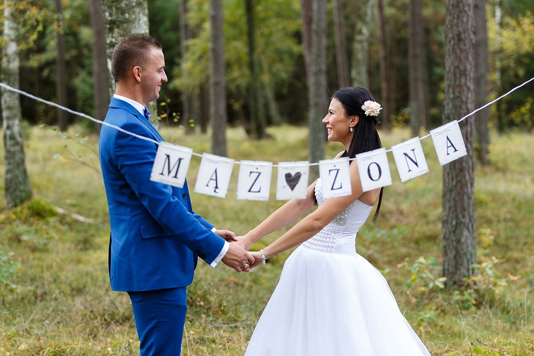 sesja ślubna nad morzem, fotografia ślubna, dobry fotograf, sesje ślubne, sesje w plenerze, fotograf Koszalin, fotograf ślubny Kołobrzeg, romantyczne sesje ślubne, zakochani, miłość, 