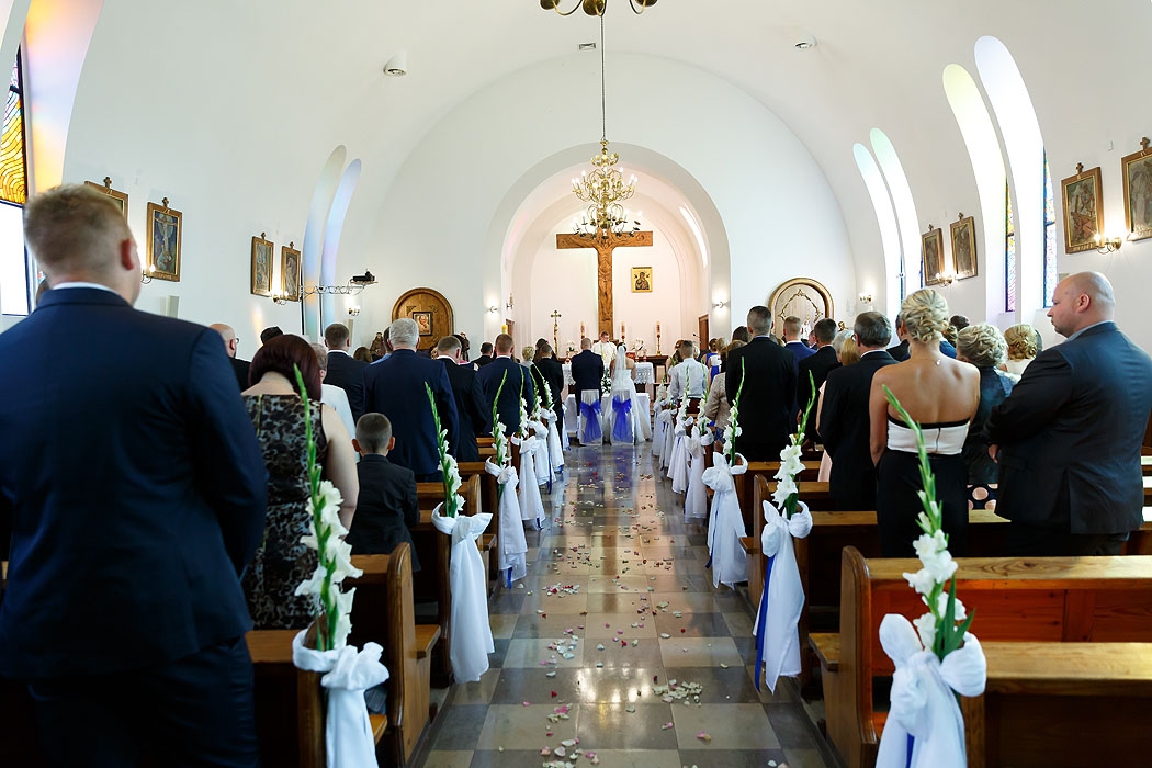 ślub, ceremonia zaślubin, fotograf Koszalin, FOTO i FILM HD, dobry fotograf, fotografia ślubna, fotograf Kołobrzeg, fotograf Szczecinek, fotograf na ślub, fotografowanie na ślubie, ceremonia w kościele