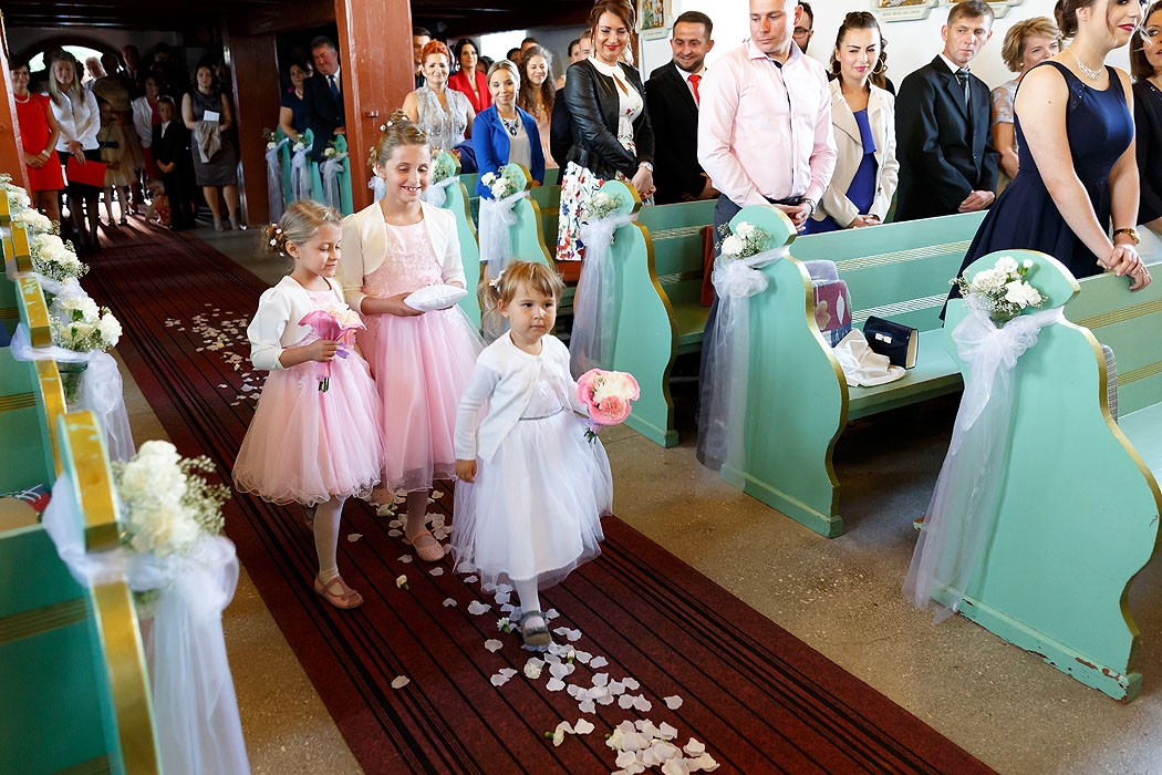 ślub, ceremonia zaślubin, fotograf Koszalin, FOTO i FILM HD, dobry fotograf, fotografia ślubna, fotograf Kołobrzeg, fotograf Szczecinek, fotograf na ślub, fotografowanie na ślubie, ceremonia w kościele