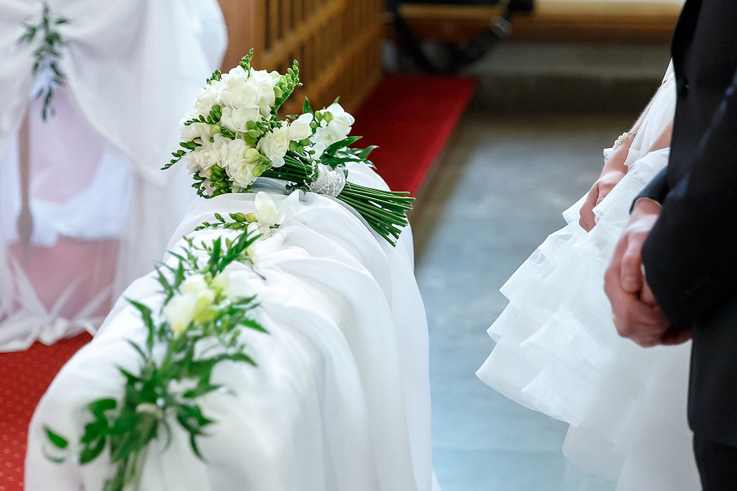 ślub, ceremonia zaślubin, ślub w USC,  fotograf Koszalin, FOTO i FILM HD, dobry fotograf, fotografia ślubna, fotograf Świdwin, fotograf Kołobrzeg, fotograf Szczecinek, fotograf na ślub, fotografowanie na ślubie, ceremonia w kościele