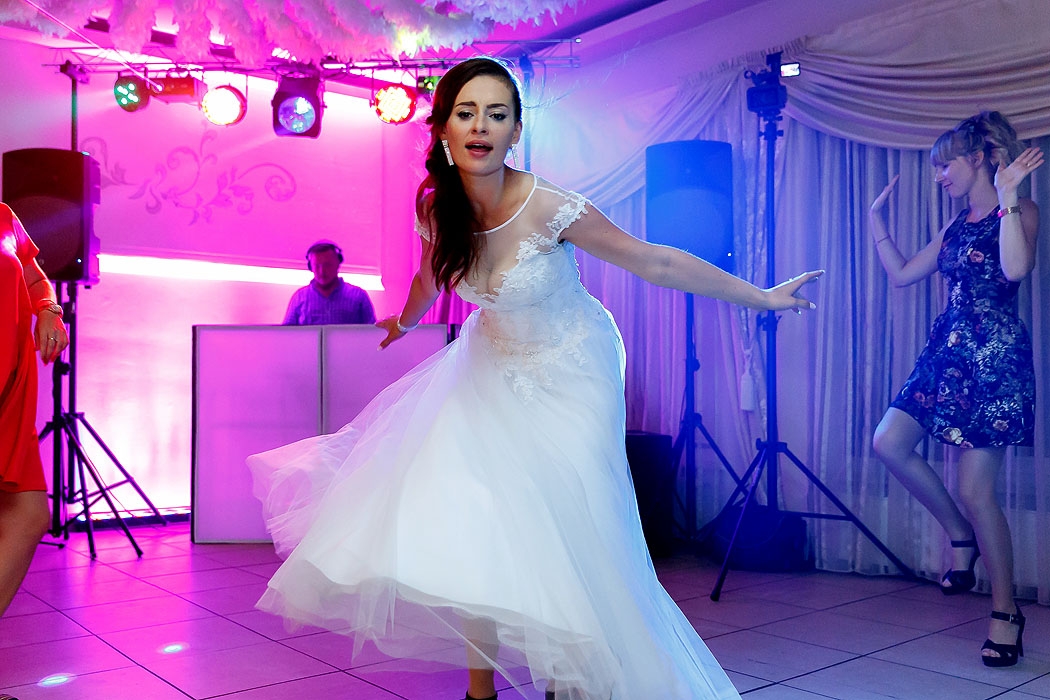 wesele, dobry fotograf na wesele, fotograf Koszalin, Kołobrzeg, Świdwin, Szczecinek, fotografia wesele, impreza weselna, sala weselna, przyjęcie weselne, profesjonalny fotograf wesele, dobre zdjęcia, zawodowiec, fotografia wesele Koszalin,