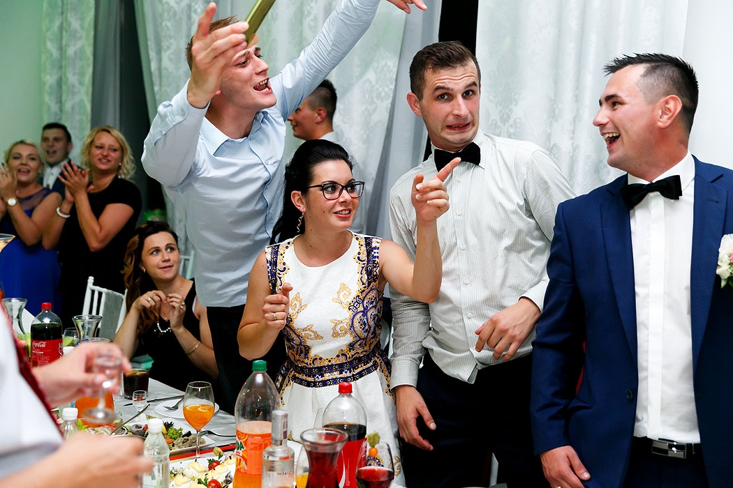 wesele, dobry fotograf na wesele, fotograf Koszalin, Kołobrzeg, Świdwin, Szczecinek, fotografia wesele, impreza weselna, sala weselna, przyjęcie weselne, profesjonalny fotograf wesele, dobre zdjęcia, zawodowiec, fotografia wesele Koszalin,