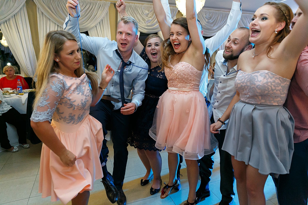 wesele, dobry fotograf na wesele, fotograf Koszalin, Kołobrzeg, Świdwin, Szczecinek, fotografia wesele, impreza weselna, sala weselna, przyjęcie weselne, profesjonalny fotograf wesele, dobre zdjęcia, zawodowiec, fotografia wesele Koszalin,