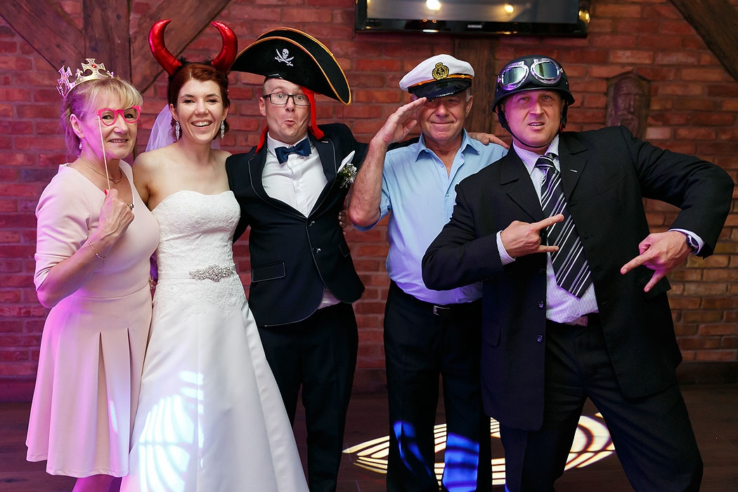 wesele, dobry fotograf na wesele, fotograf Koszalin, Kołobrzeg, Świdwin, Szczecinek, fotografia wesele, impreza weselna, sala weselna, przyjęcie weselne, profesjonalny fotograf wesele, dobre zdjęcia, zawodowiec, fotografia wesele Koszalin,