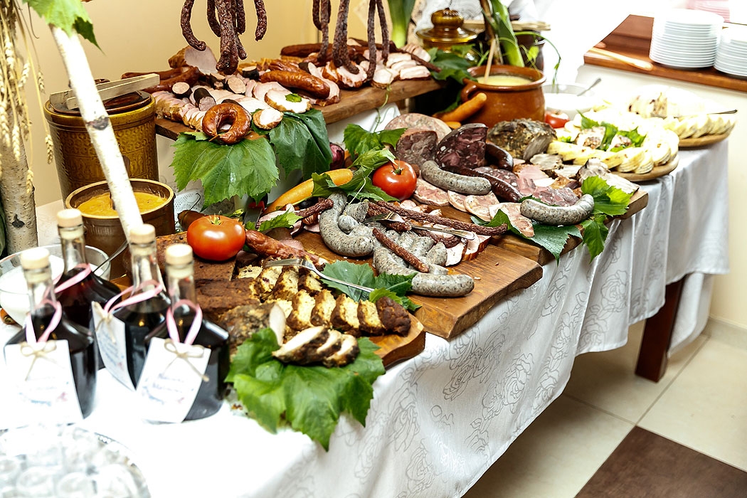 wesele, dobry fotograf na wesele, fotograf Koszalin, Kołobrzeg, Świdwin, Szczecinek, fotografia wesele, impreza weselna, sala weselna, przyjęcie weselne, profesjonalny fotograf wesele, dobre zdjęcia, zawodowiec, fotografia wesele Koszalin,