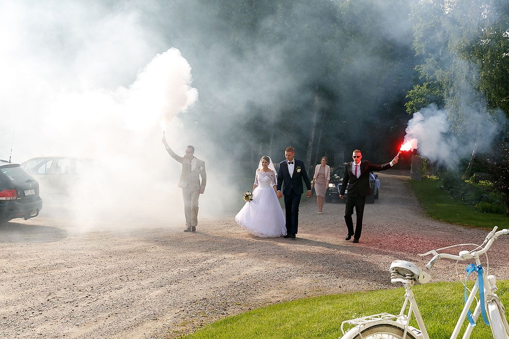 wesele, dobry fotograf na wesele, fotograf Koszalin, Kołobrzeg, Świdwin, Szczecinek, fotografia wesele, impreza weselna, sala weselna, przyjęcie weselne, profesjonalny fotograf wesele, dobre zdjęcia, zawodowiec, fotografia wesele Koszalin,