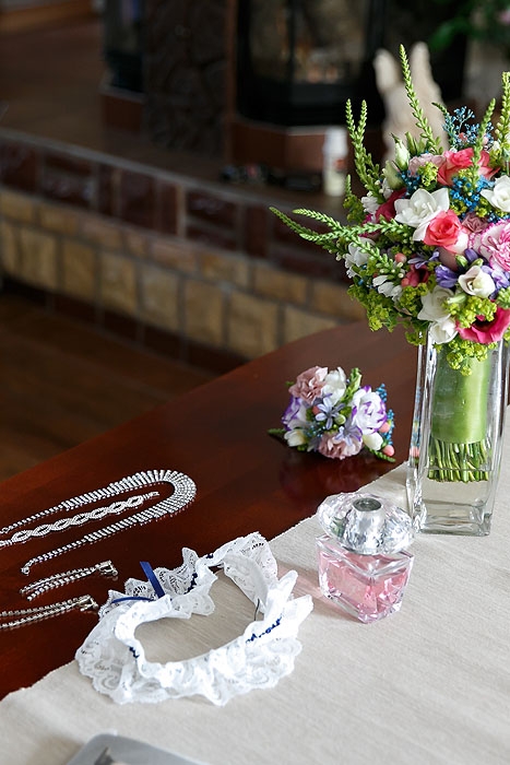 fotograf Kołobrzeg, fotografia ślubna, zdjęcia ślubne, zdjęcia z przygotowań, przygotowania do ślubu, makijaż ślubny