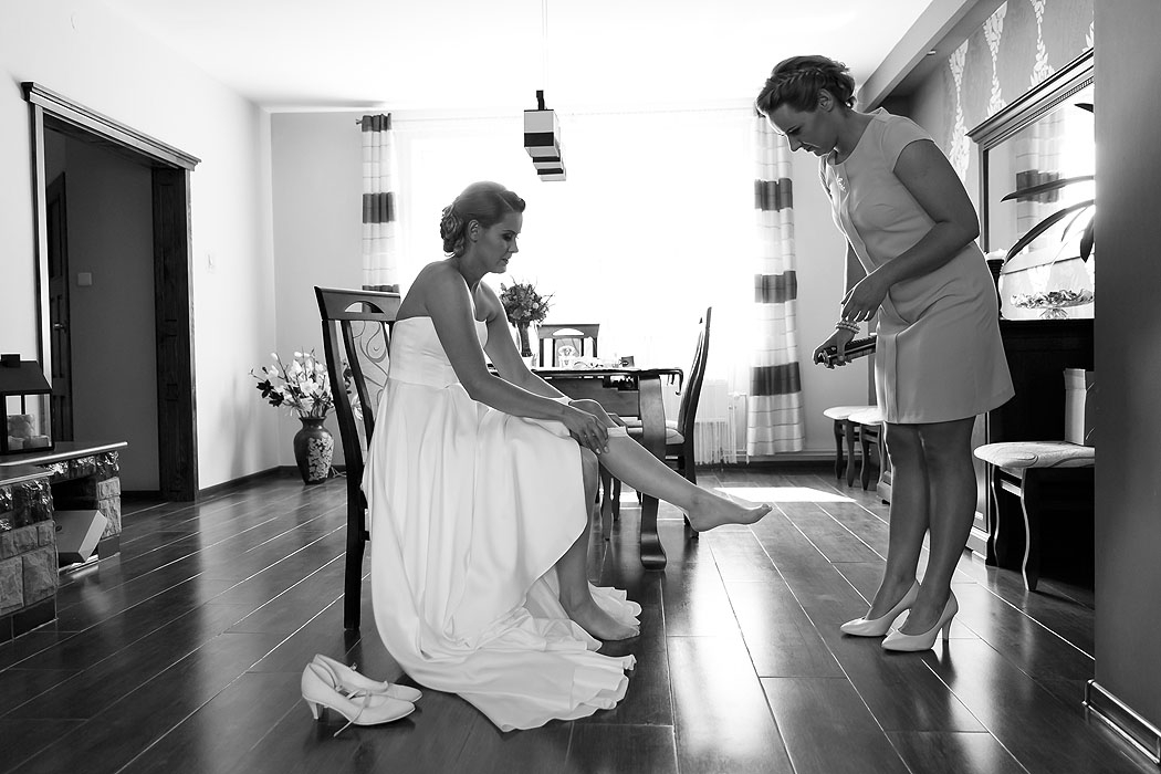 fotograf Kołobrzeg, fotografia ślubna, zdjęcia ślubne, zdjęcia z przygotowań, przygotowania do ślubu, makijaż ślubny