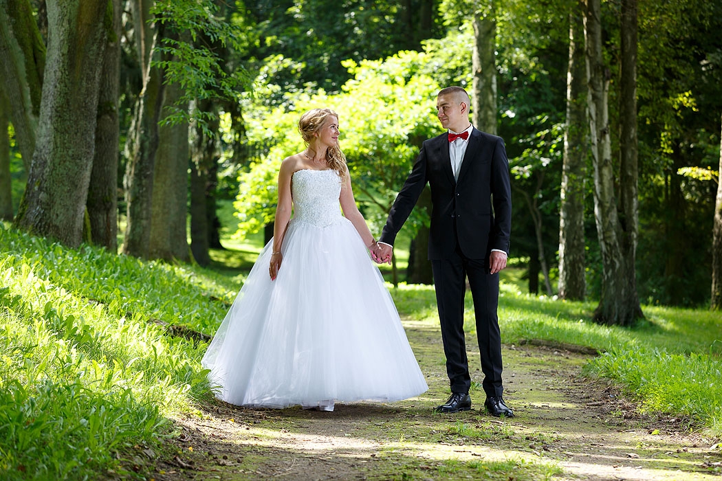 fotograf Koszalin, fotografia ślubna, sesje ślubne, fotograf ślub, sesja ślubna morze, fotograf wesele, fotoreportaż ślub, fotograf Połczyn Zdrój, Świdwin, Szczecinek, zdjęcia ślubne w plenerze,